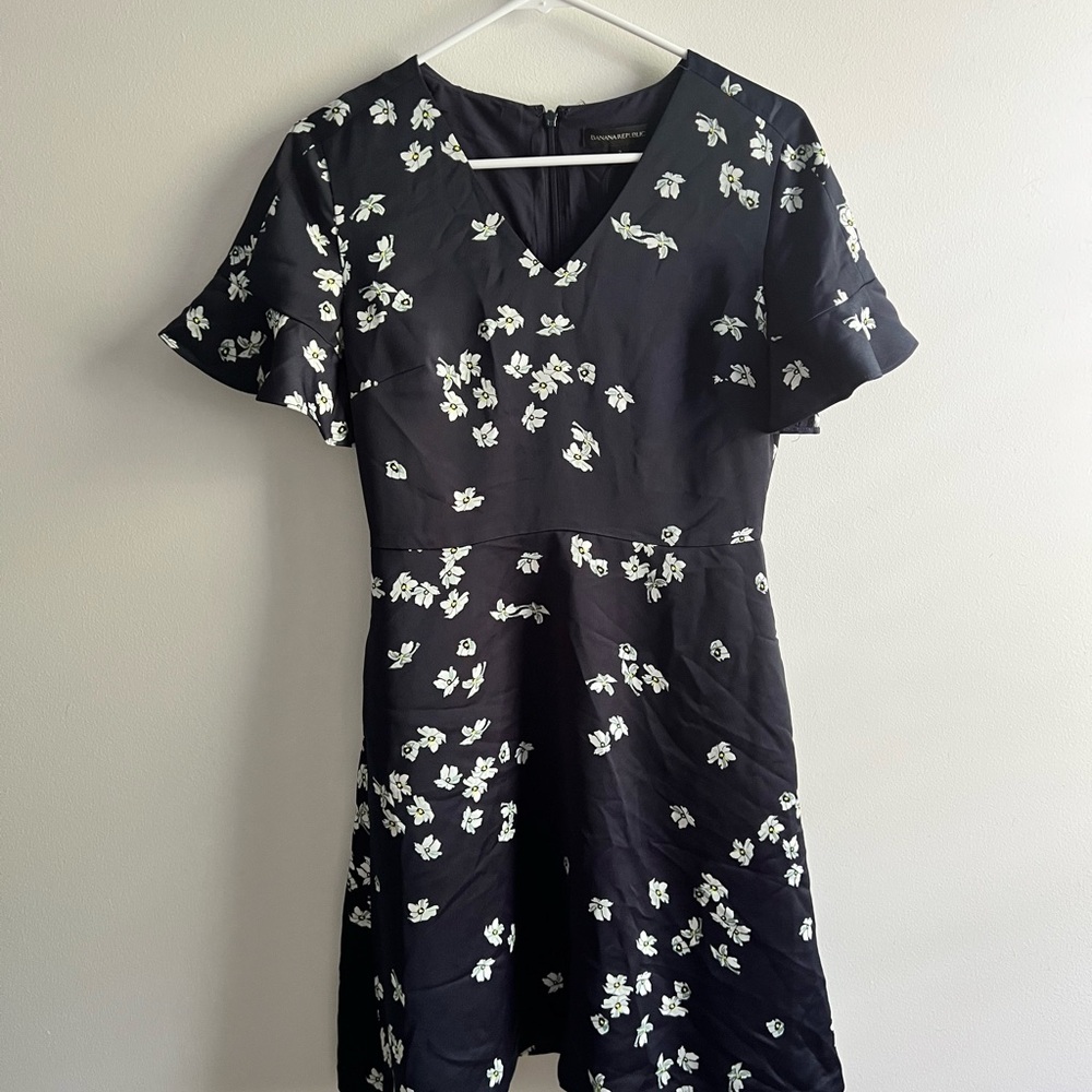 Banana Republic Navy Floral Dress
